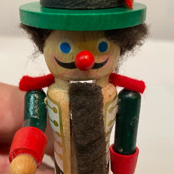 Steinbach Mini Christopher Columbus Nutcracker w/Anchor & Sign 1492-1992 5" Tall - Picture 10 of 16